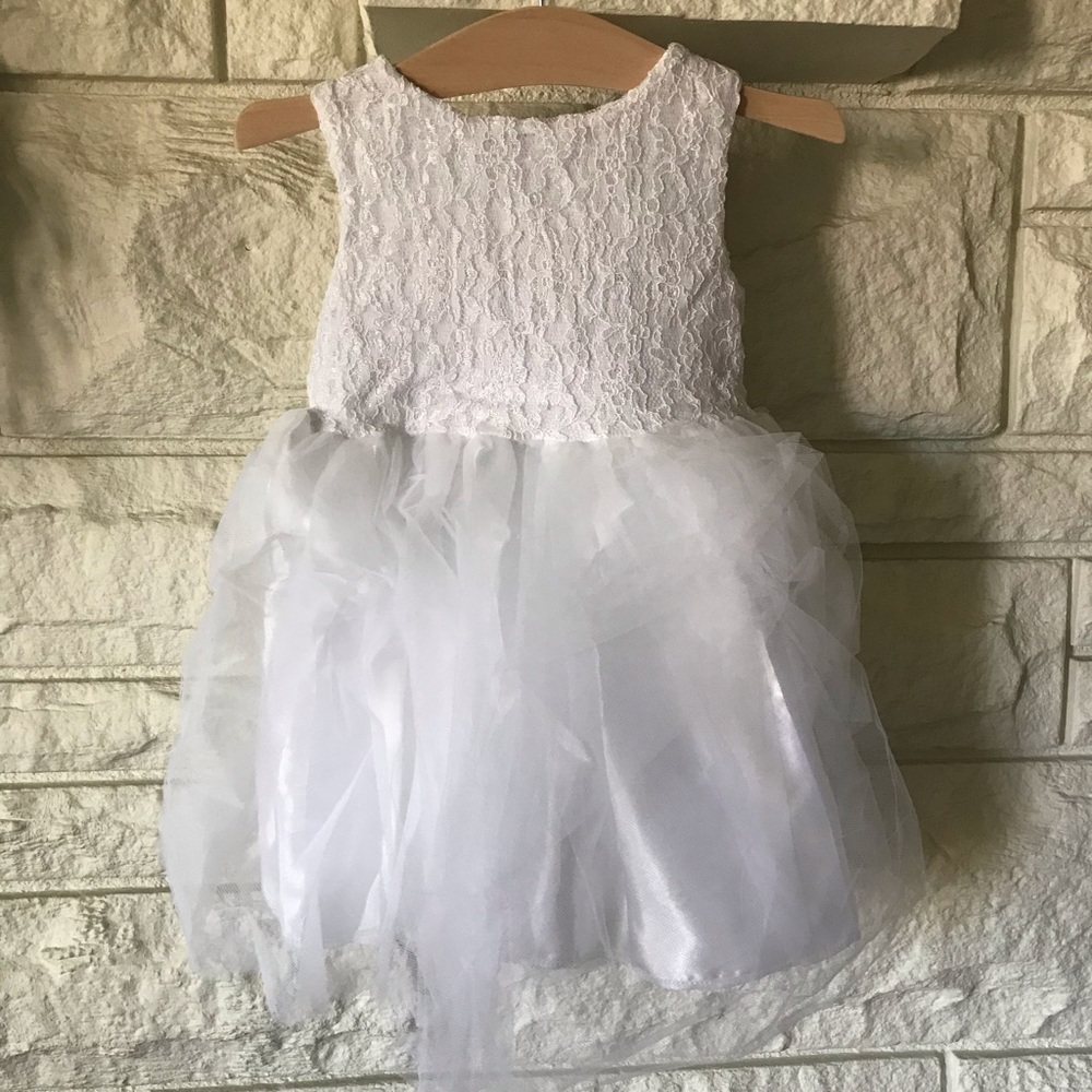NWT Lace & Tulle Dress